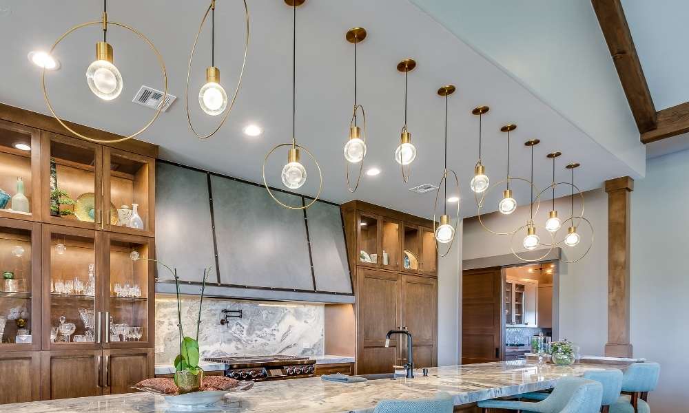 Hang Pendant light Over My Island