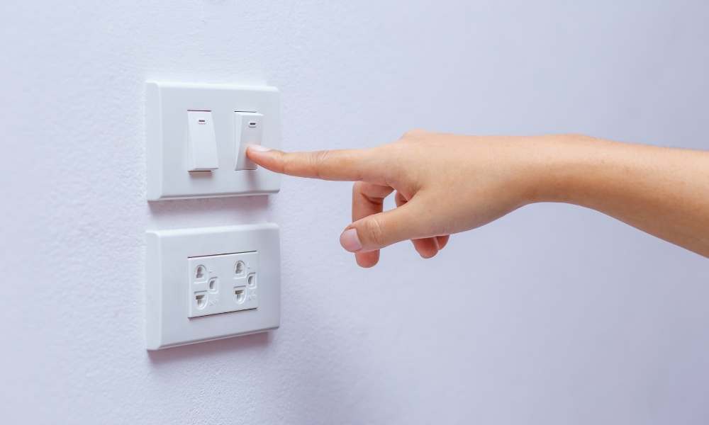 Unscrew Existing Switch