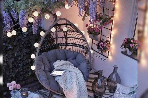 Create A Charming Romantic Outdoor Space