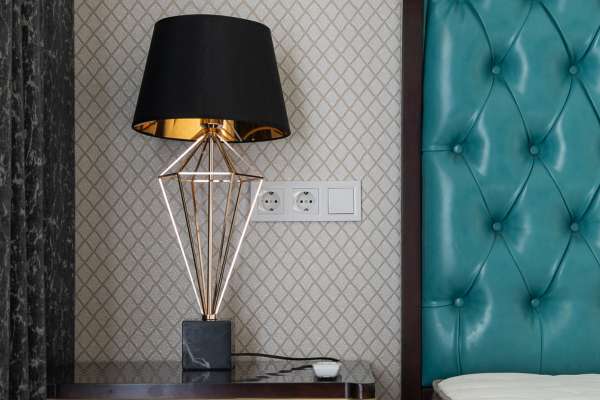 Understanding the Basics of Table Lamp Sockets