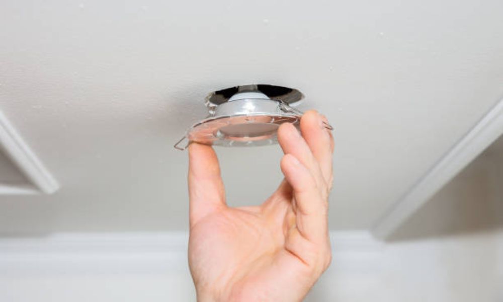 How To Remove Recessed Lighting Spring Clips​