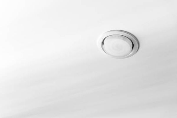 Step-by-Step: How to Remove Recessed Light Cover in Shower