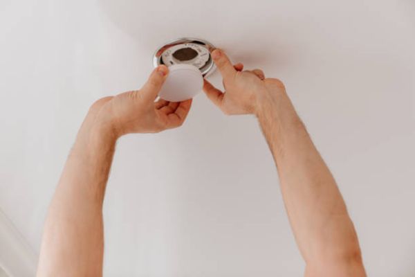 Troubleshooting Tips for Stubborn Bulbs