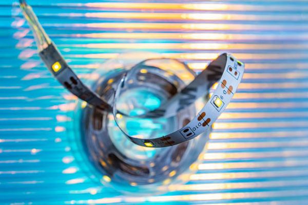 How to Pick the Best Plug-Free LED Strip Lights
