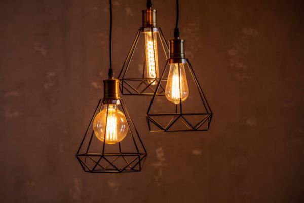 Hang the Pendant Light