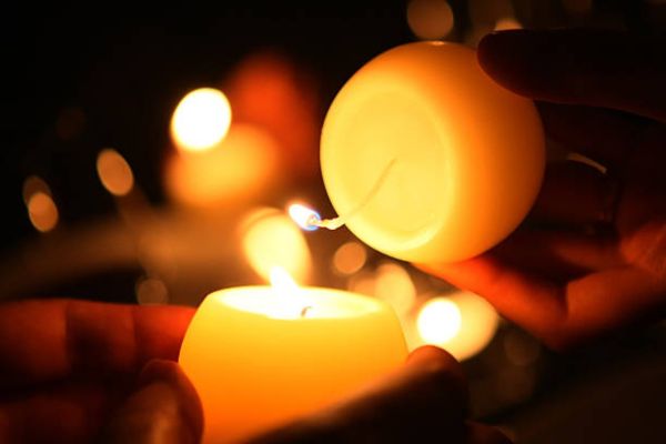 How to Pick the Brightest Candle (Step-by-Step)