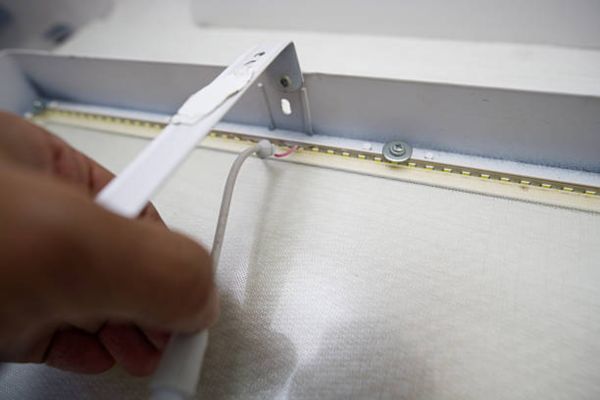 Install Under Cabinet LED Lighting Without a Transformer