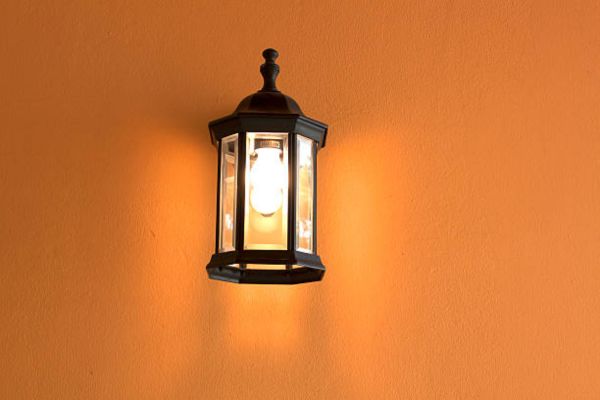 What Is The Ideal Height For Exterior Garage Lights?