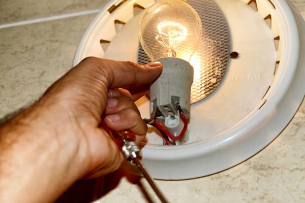 Why Light Bulbs Get Stuck in the Socket