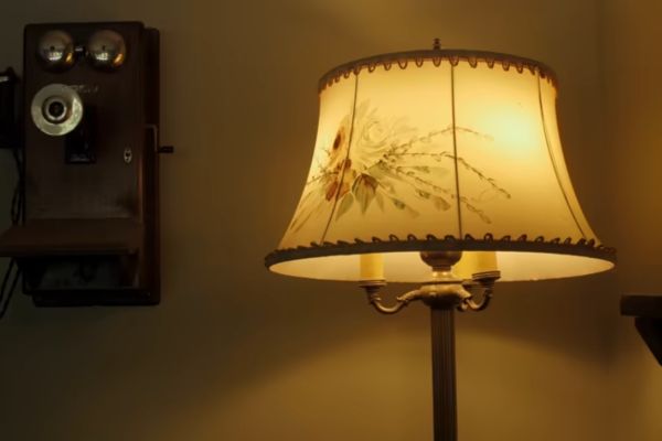 Best Materials Found In Antique Marble Base Floor Lamps
