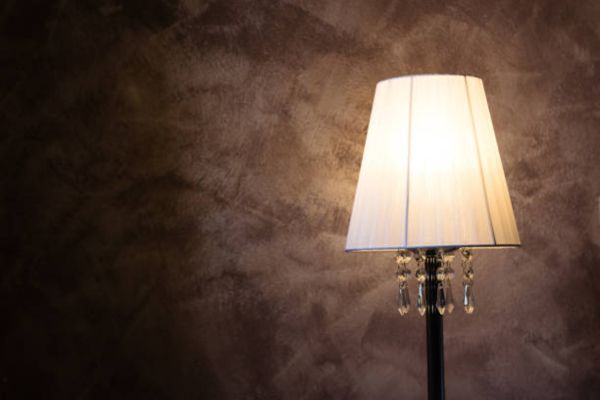 How To Choose The Right Vintage Floor Lamp With Marble Base