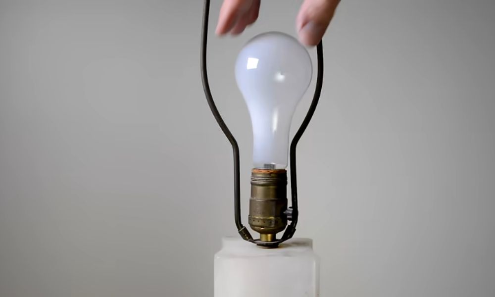 How To Fix A Floor Lamp Socket_