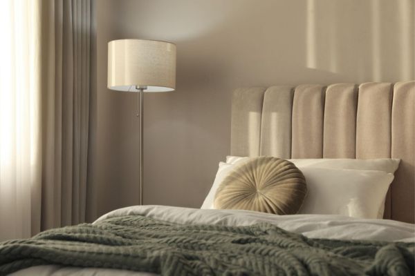 Best Types Of Cozy Floor Lamps For Bedroom